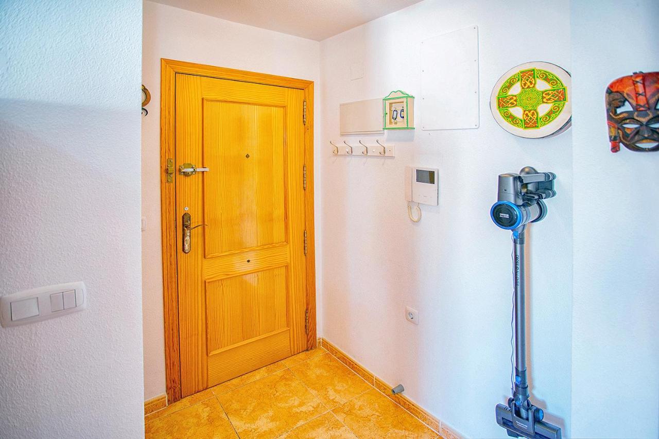 125 City Beach - Alicante Holiday Torrevieja Bagian luar foto